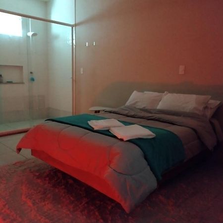 Hotel 515 quartos, sala ,cozinha e garagem privativa total conforto! Botucatu Exterior foto