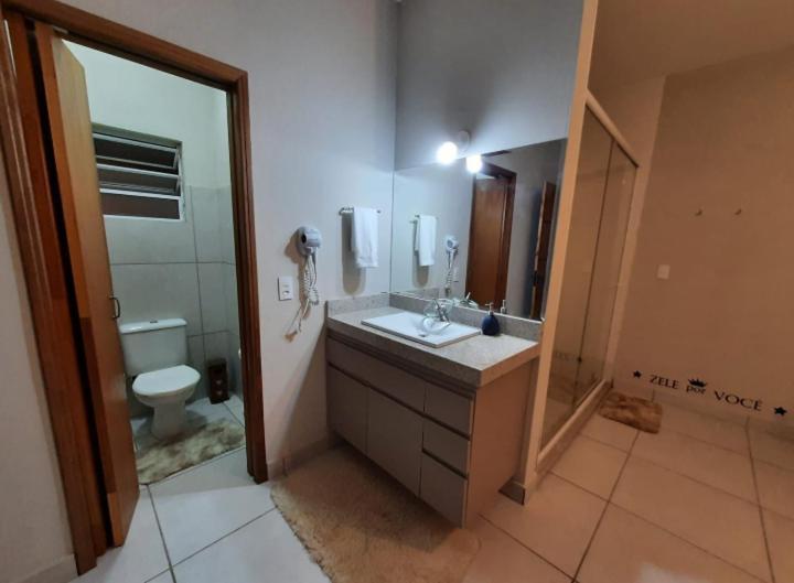 Hotel 515 quartos, sala ,cozinha e garagem privativa total conforto! Botucatu Exterior foto
